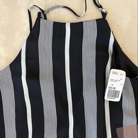 Brand new! Forever 21 black striped maxi dress - Picture 3 of 3